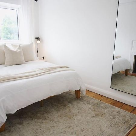 The Palm House Falmouth - Minutes From The Beach! Extérieur photo