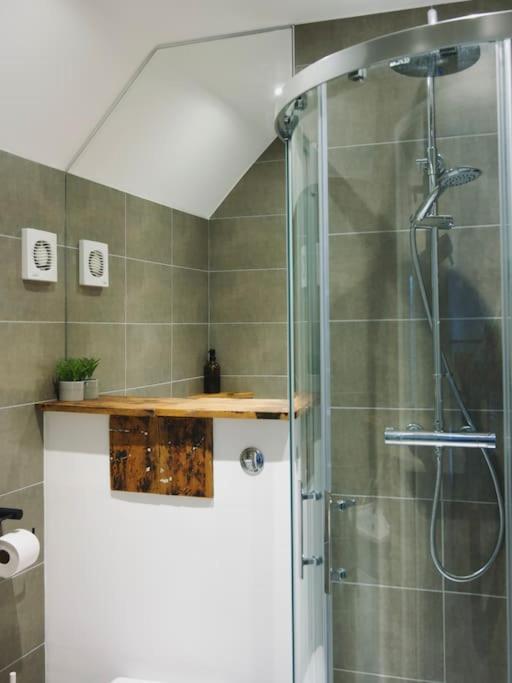 The Palm House Falmouth - Minutes From The Beach! Extérieur photo
