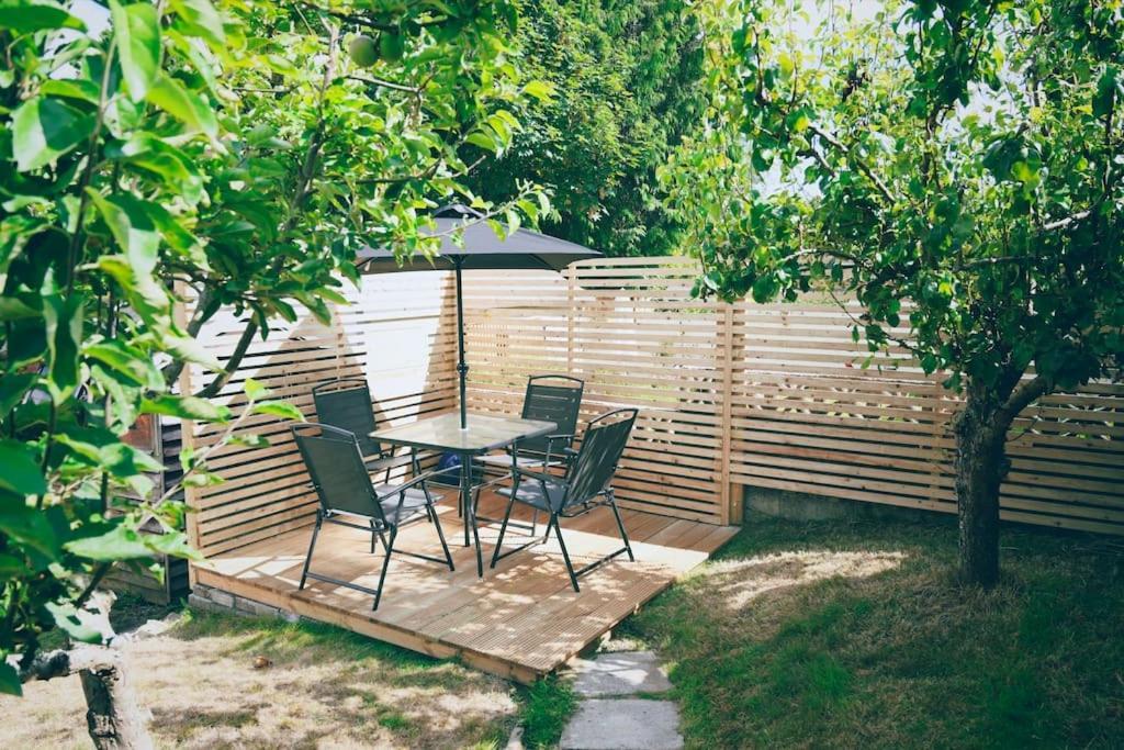The Palm House Falmouth - Minutes From The Beach! Extérieur photo